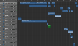 これが音声編集ソフトの画面。台詞や効果音のトラックが並んでいる。